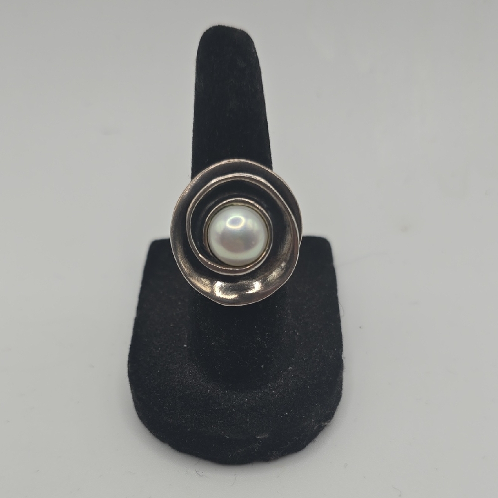 Silpada Sterling Silver Ring with Pearl Accent LILY